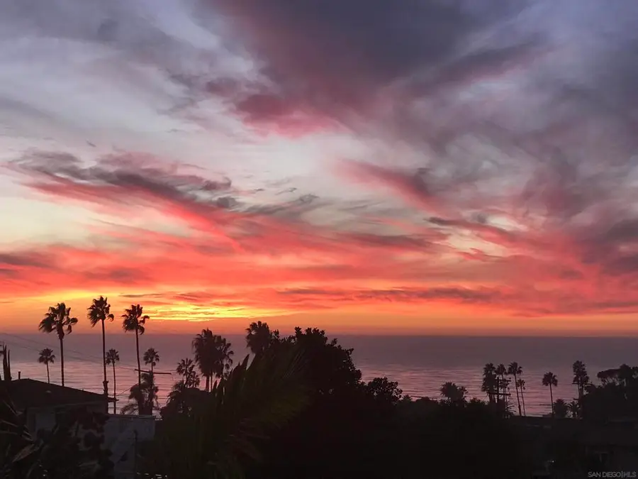 936 Cornish Dr, San Diego, CA 92107 - Image #3