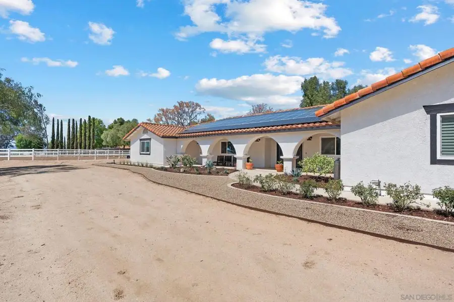 34020 Madera De Playa, Temecula, CA 92592 - Image #3