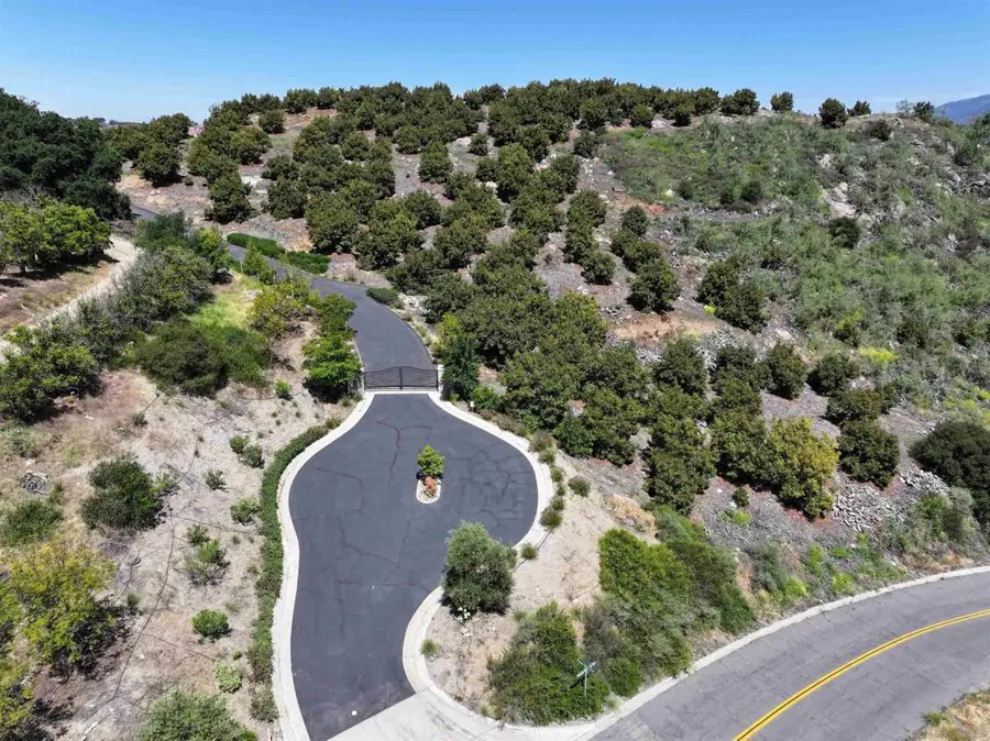 31752 Pauma Heights Rd #3, Valley Center, CA 92082 - Image #2