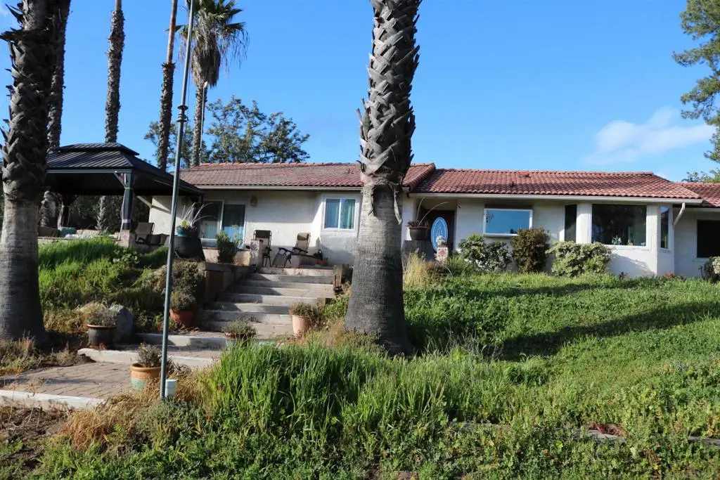 38083 De Luz Rd, Fallbrook, CA 92028 - Image #1