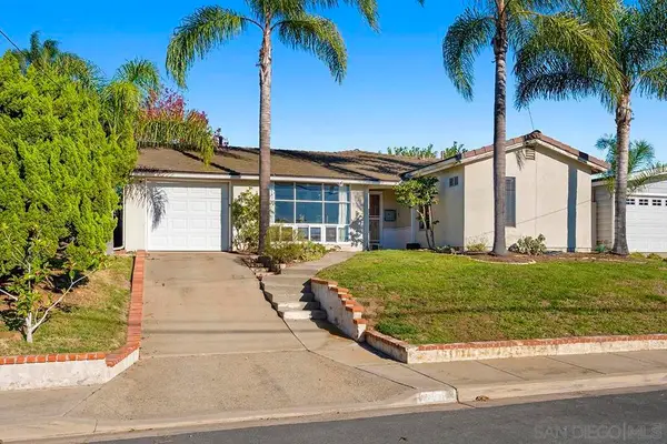 2711 Deerpark, San Diego, CA 92110