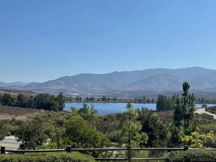 1328 N Paradise Ridge Way, Chula Vista, CA 91915 - Image #2