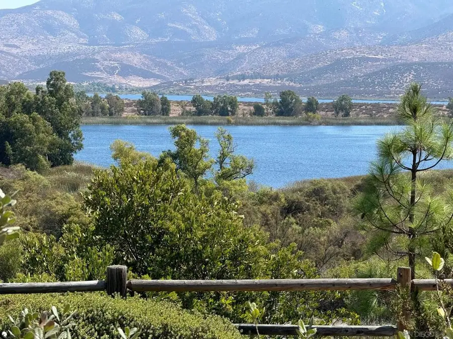 1328 N Paradise Ridge Way, Chula Vista, CA 91915 - Image #3