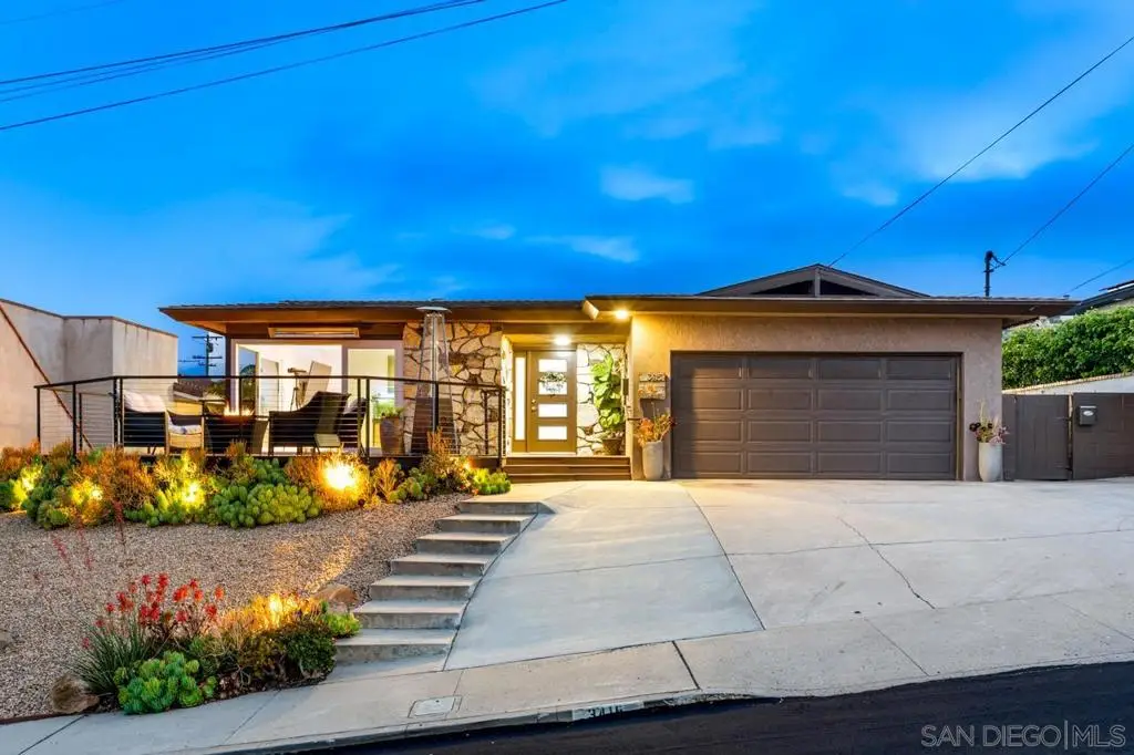 3415 Fenelon St, San Diego, CA 92106 - Image #1