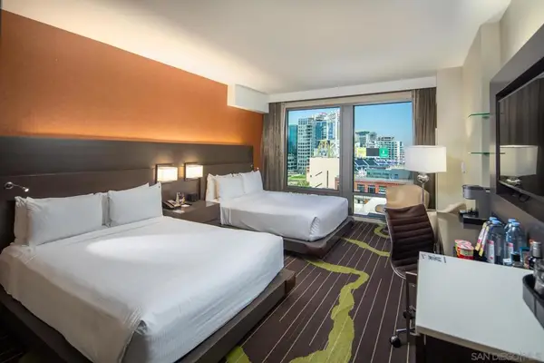 207 5th Ave #1224, San Diego, CA 92101