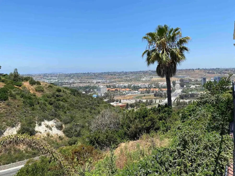 4794 Arizona Street #104, San Diego, CA 92116 - #2