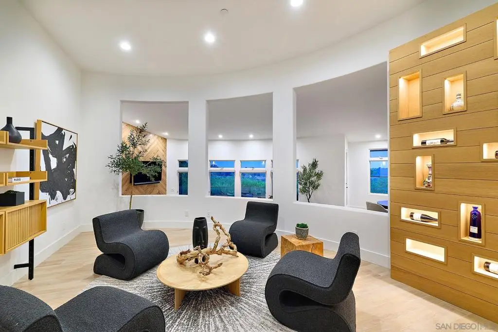 1749 Noma Lane, Encinitas, CA 92024 - Image #1