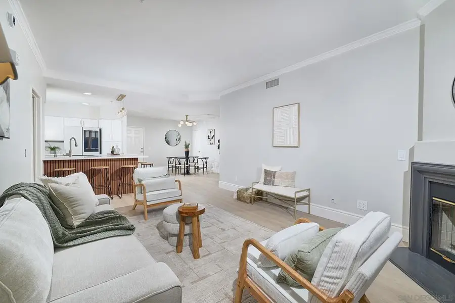 12372 Carmel Country Rd #207, San Diego, CA 92130 - Image #3