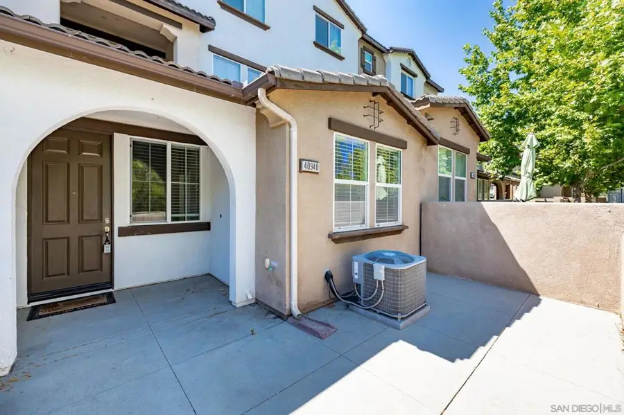 40940 Lacroix Ave, Murrieta, CA 92562 - Image #2