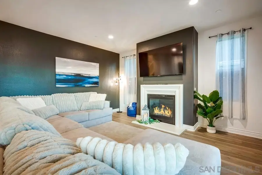 35828 Blue Breton Dr, Fallbrook, CA 92028 - #3