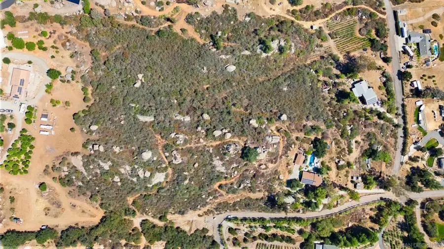 2 Chablis Rd, Ramona, CA 92065 - #2