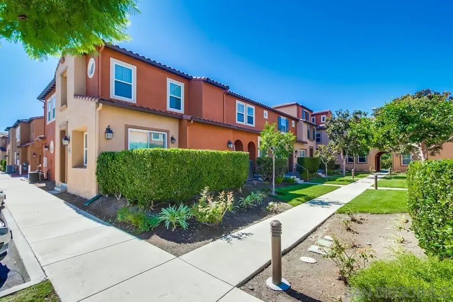 17022 Calle Trevino #13, San Diego, CA 92127 - Image #2