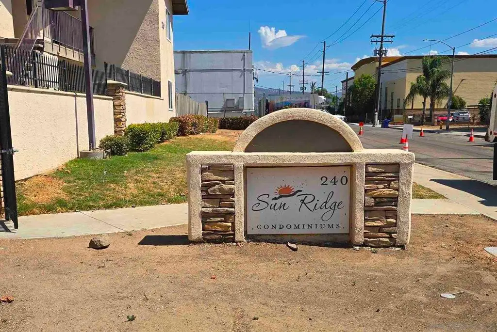 240 W Lincoln Ave #8, Escondido, CA 92026 - Image #1