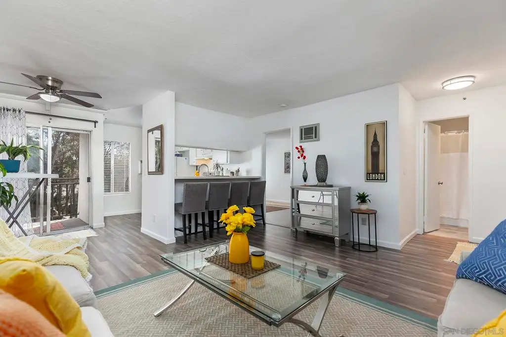 7506 Parkway Dr #202, La Mesa, CA 91942 - Image #1