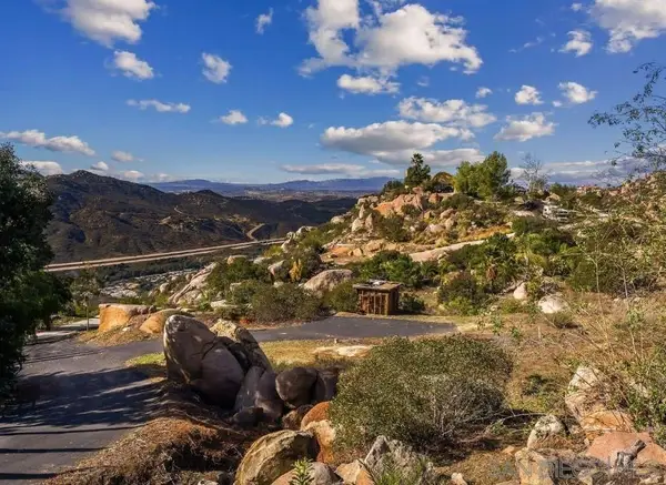 28795 Welcome View, Escondido, CA 92026