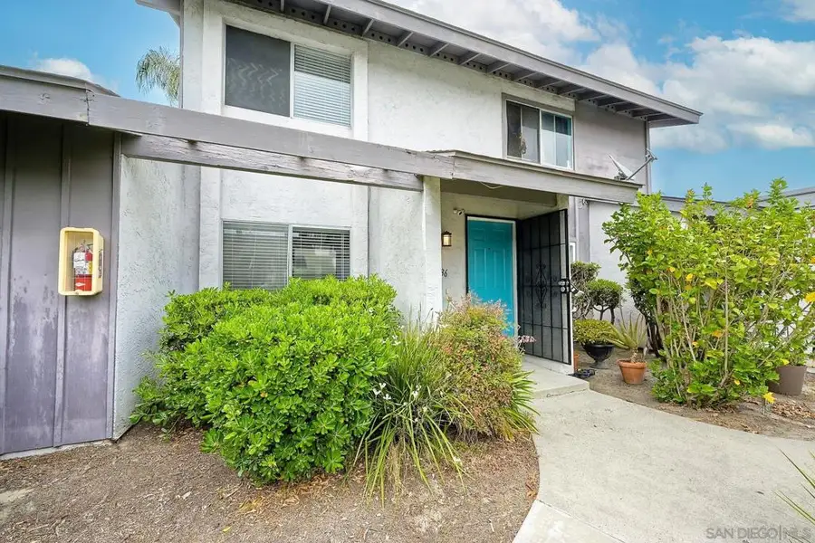 3436 Thunder Dr, Oceanside, CA 92056 - Image #3