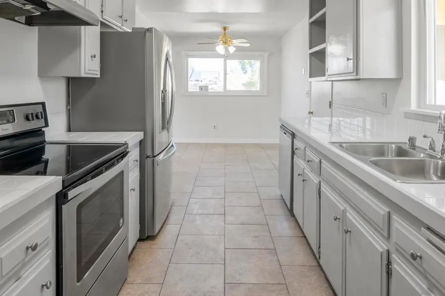 1121 11th St, Ramona, CA 92065 - #2