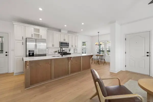 7025 San Bartolo St #42, Carlsbad, CA 92011