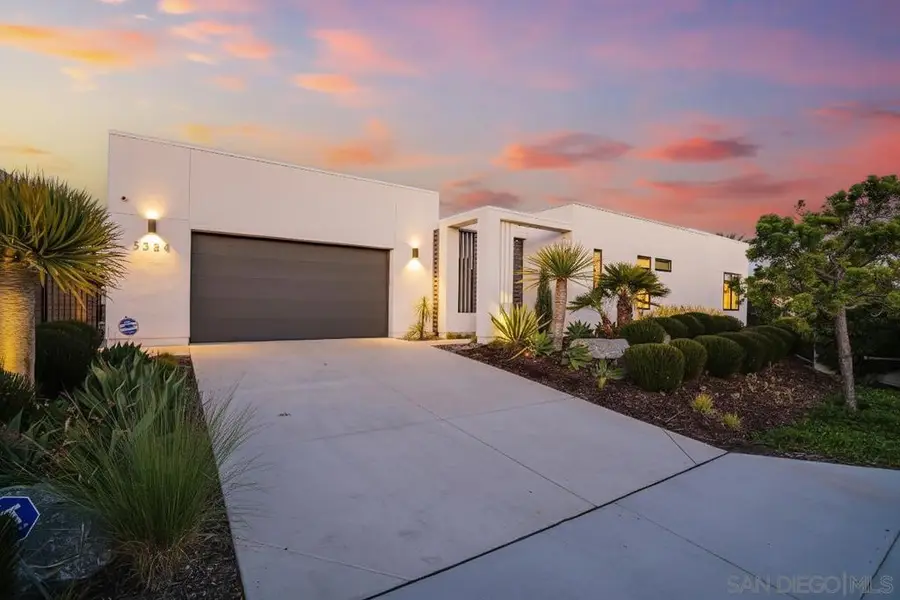 5384 Aurora Summit Trl, San Diego, CA 92130 - Image #2