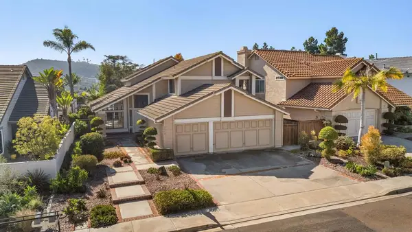 3970 Santa Nella Pl, San Diego, CA 92130