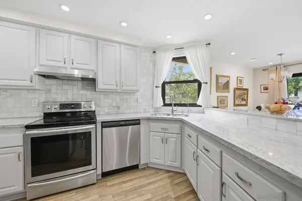 2742 Ariane Drive #153, San Diego, CA 92117