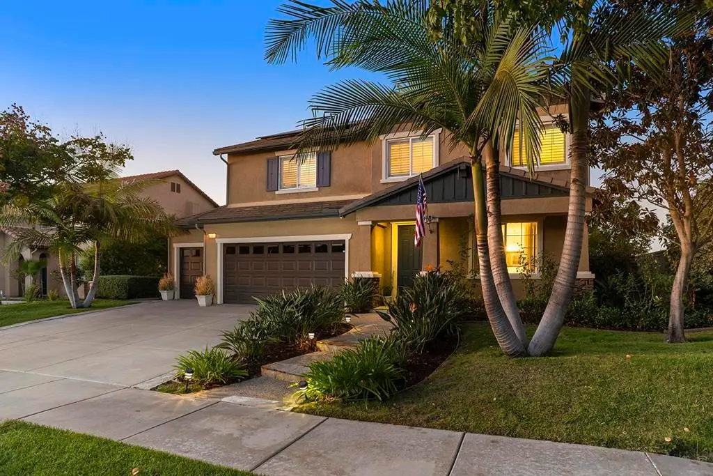 1045 Stratton Dr, Vista, CA 92083 - Image #1