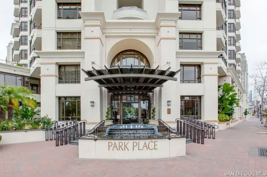 700 W Harbor Dr #806, San Diego, CA 92101 - Image #3