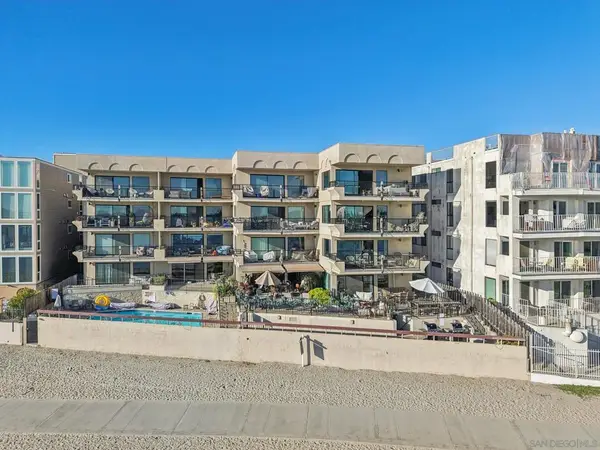 1235 Parker Pl #2B, San Diego, CA 92109