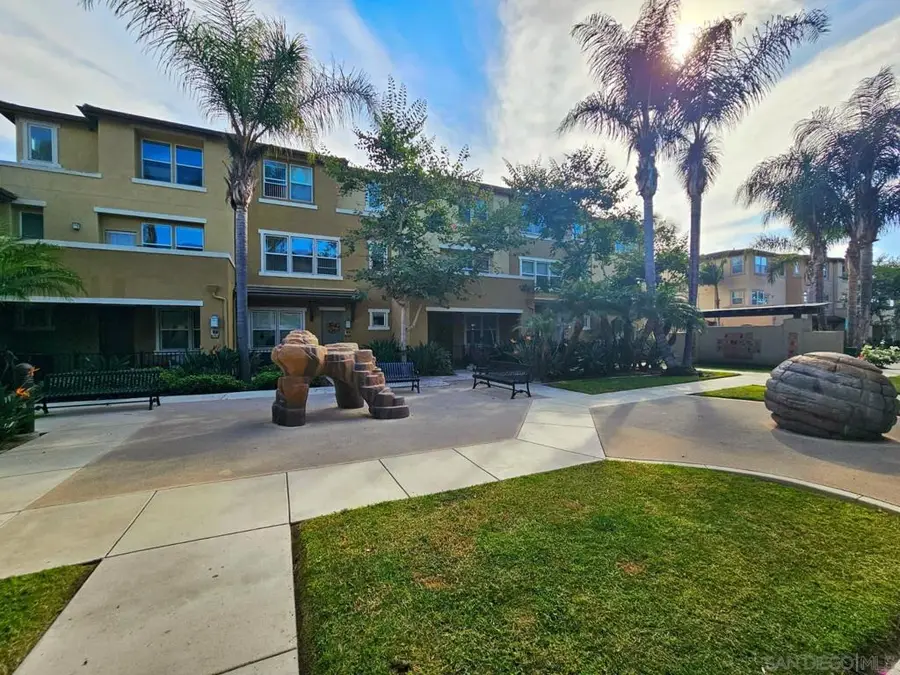 671 Paradise Way, National City, CA 91950 - Image #3