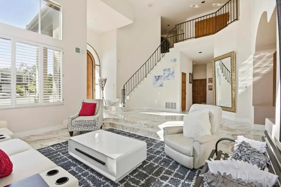 10405 White Birch Dr, San Diego, CA 92131 - Image #3