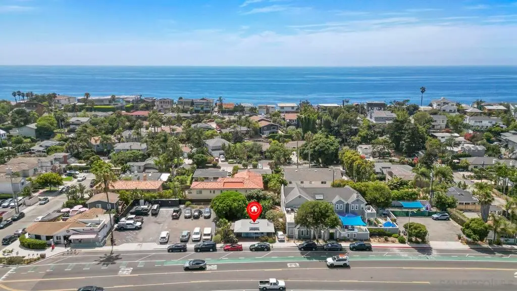 600 N Coast Hwy 101, Encinitas, CA 92024 - #1