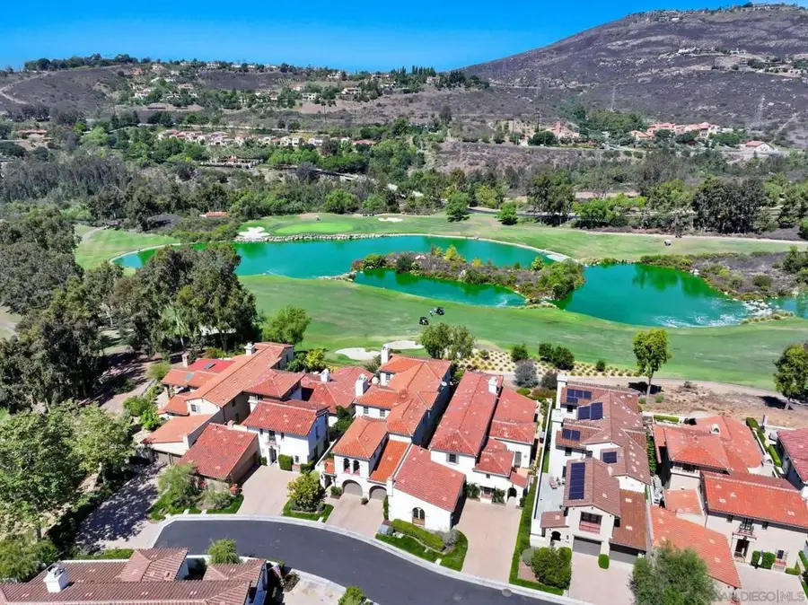 17216 Turf Club Dr, San Diego, CA 92127 - Image #3