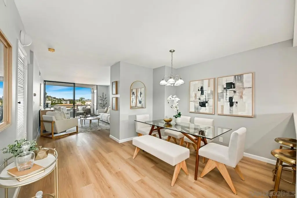 3130 Avenida De Portugal #302, San Diego, CA 92106 - Image #1