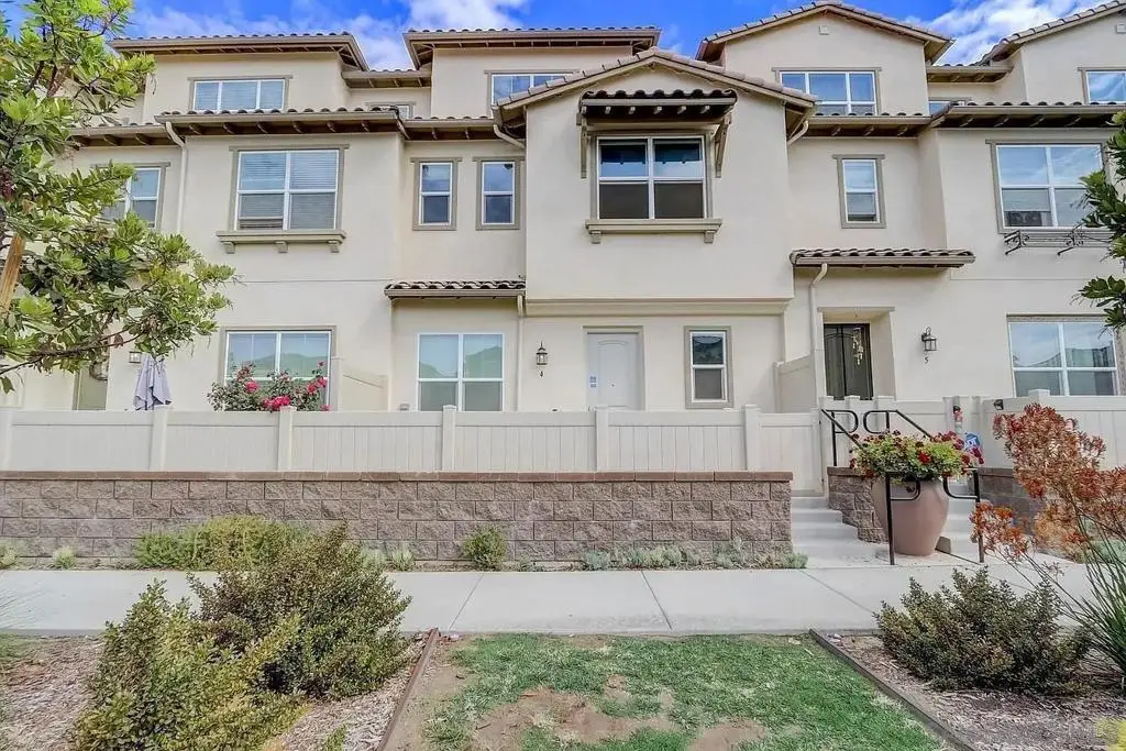 1215 Idanan Rd #4, Chula Vista, CA 91913 - Image #1
