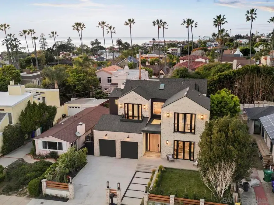 442 Westbourne St, La Jolla, CA 92037 - Image #2