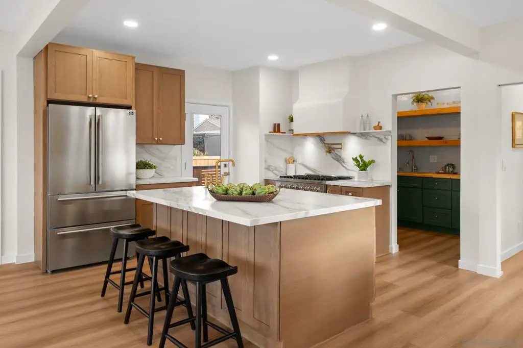 1091 Lincoln Ave, San Diego, CA 92103 - Image #1