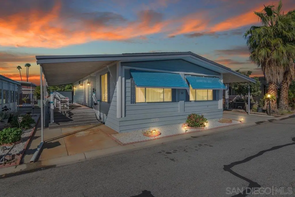 5001 W Florida Avenue #32, Hemet, CA 92545 - Image #1