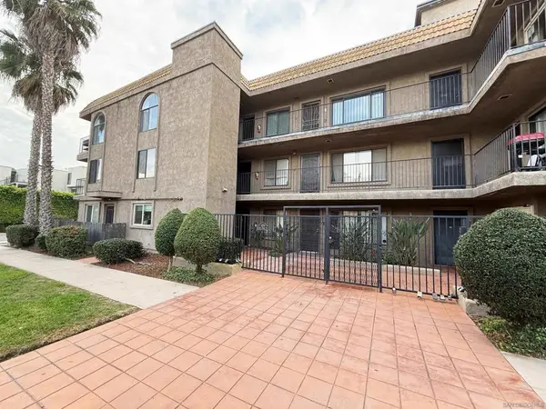 1278 Pacific Beach Dr #3, San Diego, CA 92109