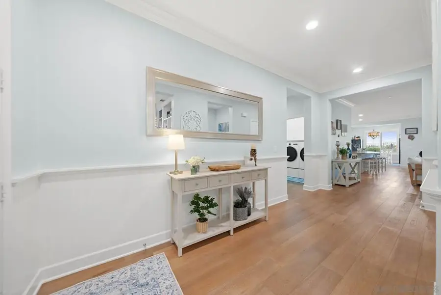 542 Adobe Estates Dr, Vista, CA 92083 - Image #3