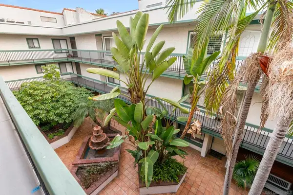 5525 Shasta Lane #308, La Mesa, CA 91942