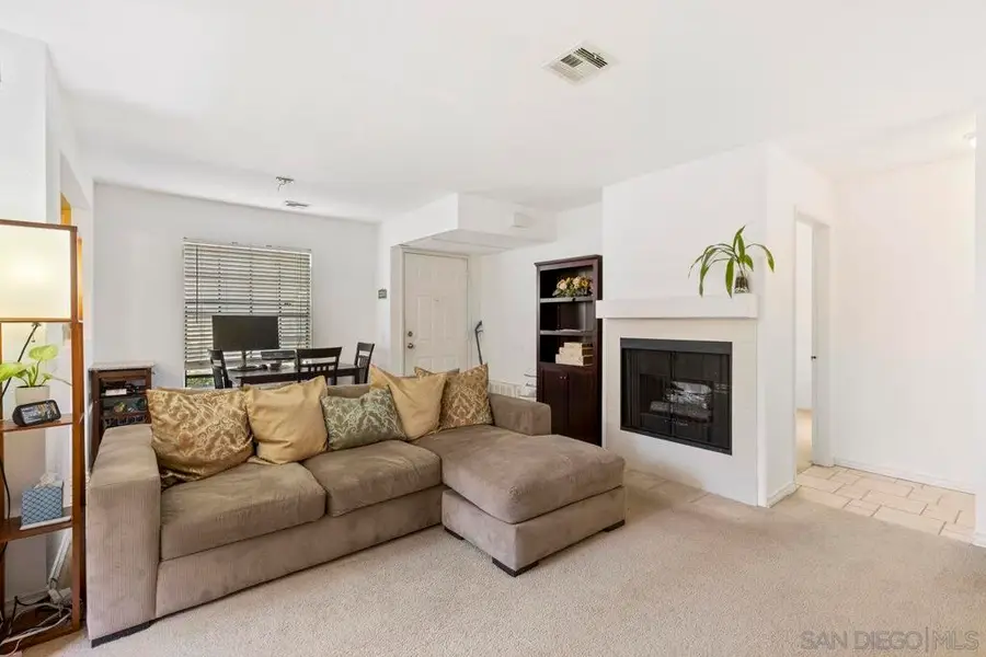 10379 Azuaga St #139, San Diego, CA 92129 - Image #2