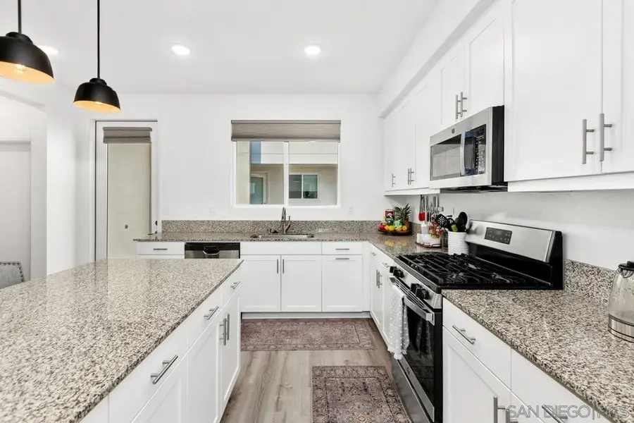 5405 Beach Bluff Ln #224, San Diego, CA 92154 - Image #2