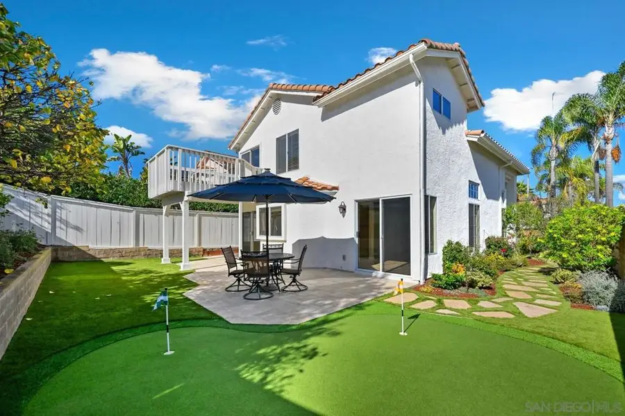 2198 Redwood Crst, Vista, CA 92081 - #2