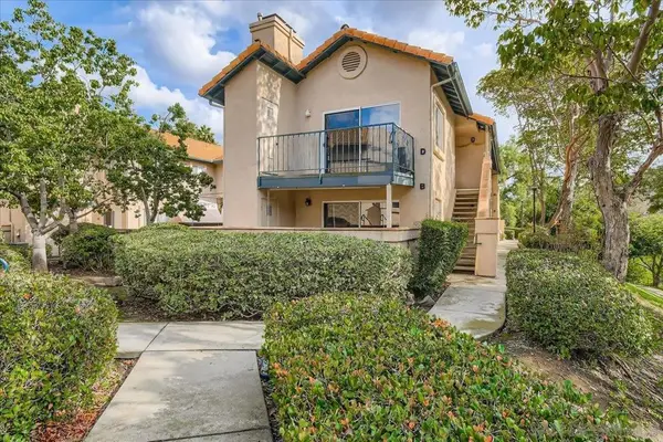 11313 Avenida De Los Lobos #B, San Diego, CA 92127