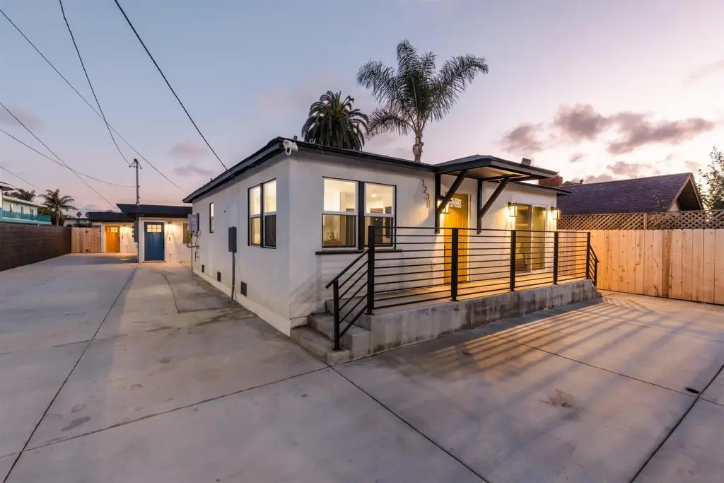 1227 31 Center Ave, Oceanside, CA 92054 - Image #1