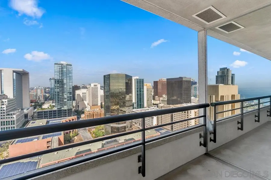 700 Front St #2105, San Diego, CA 92101 - #2