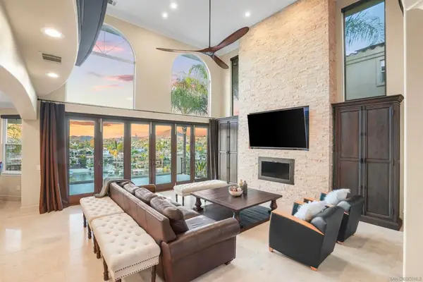 22590 Canyon Lake Drive South, Canyon Lake, CA 92587