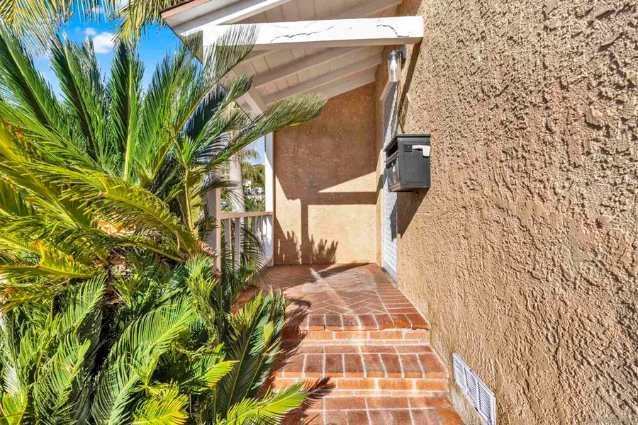 3136 3140 Emerson St, San Diego, CA 92106 - Image #3