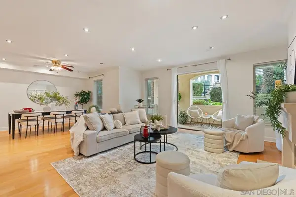 1040 Genter St #103, La Jolla, CA 92037