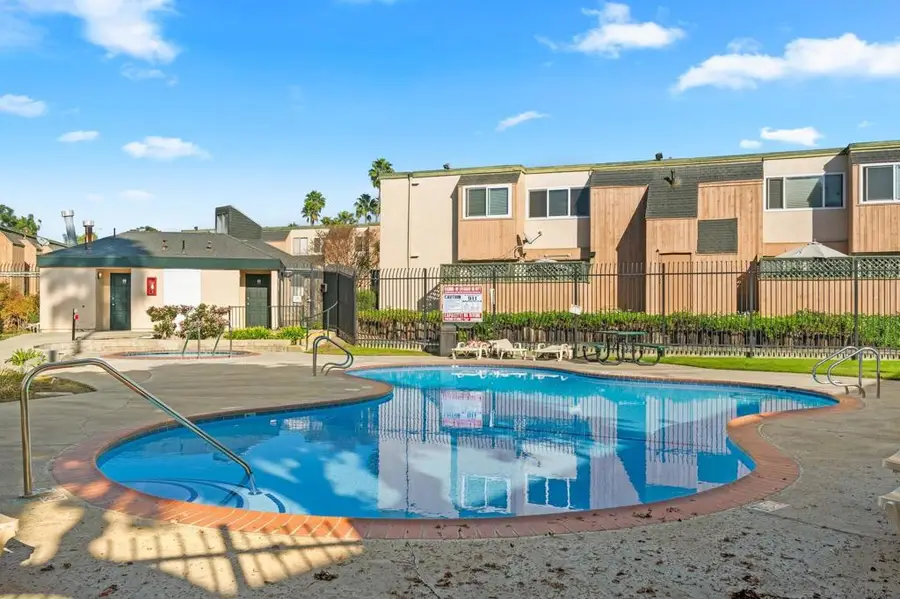 8737 Lake Murray Blvd #12, San Diego, CA 92119 - Image #2